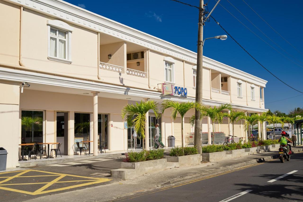 Plage Bleue Beachfront Apartments With Lov トゥル・オ・ビッシュ エクステリア 写真